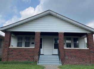 St Joseph 5250-52, Indianapolis, IN 46219