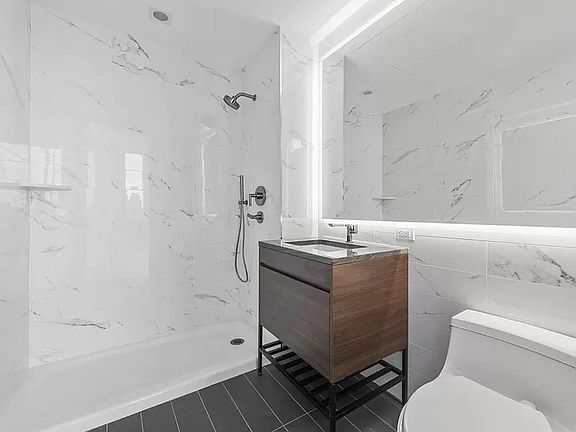 5th image of 232 E 54th St APT 3A