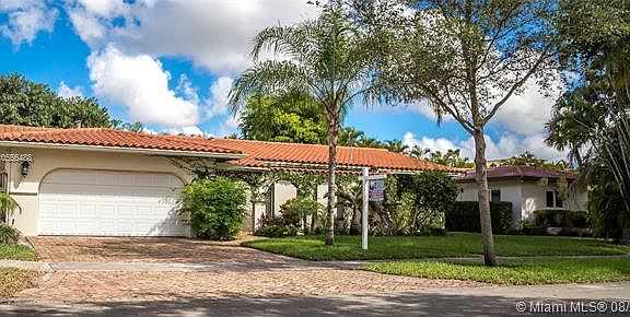 2nd image of 7413 Loch Ness Dr