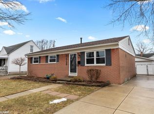 21725 Kramer St, Saint Clair Shores, MI