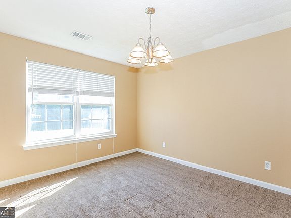 5th image of 632 Stonecrest Dr