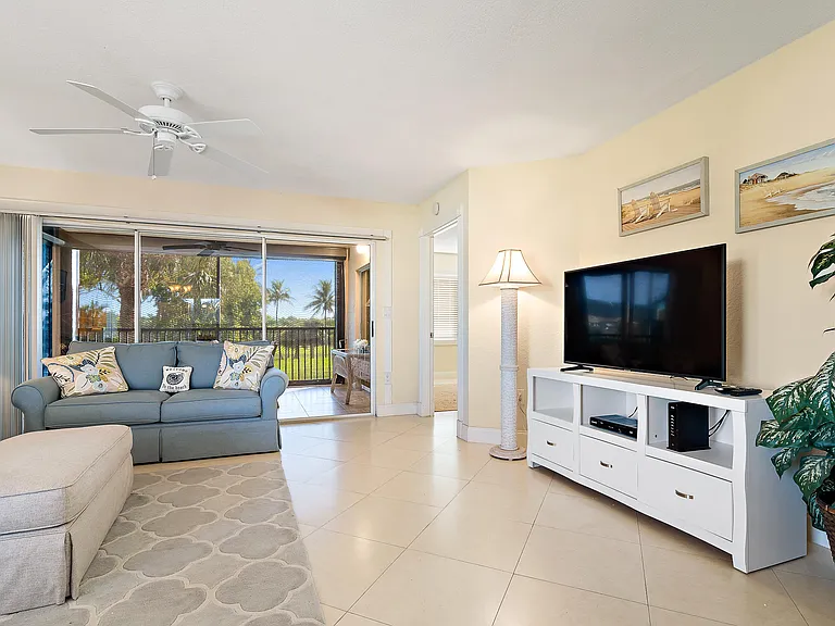 275 Palm Ave #C201 — Photo 13