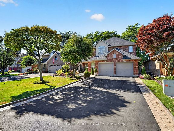 2nd image of 39 Bellstone Ln