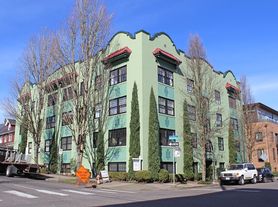 507 NW 22nd Ave