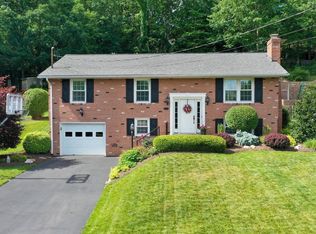 14713 McGill Dr SW, Cresaptown, MD 21502