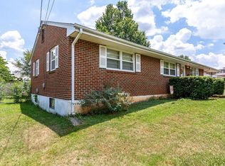 4611 Alamo Cir NE, Roanoke, VA 24012