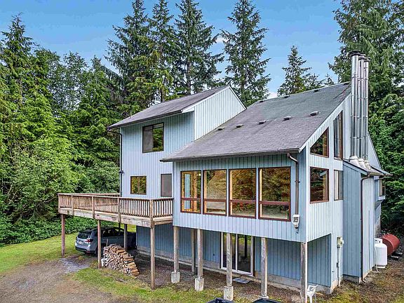 3rd image of 254 Knudson Cove Rd