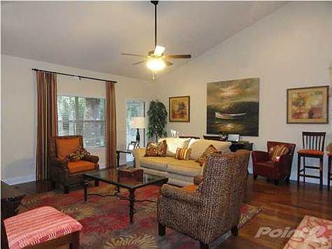 5th image of 916 Legacy Oaks Dr