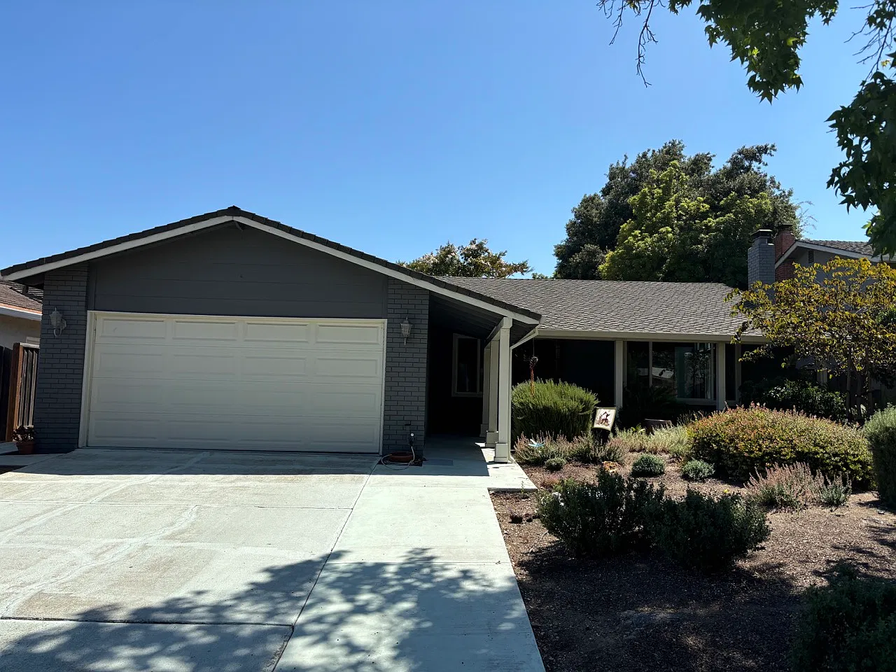 3 bed, 1416 sqft, $6,250 — Photo 1