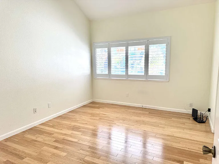 3281 Falerno Way — Photo 30