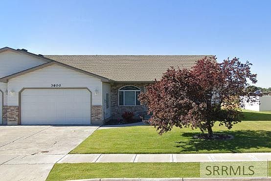 1st image of 3600 E Briar Creek Ln