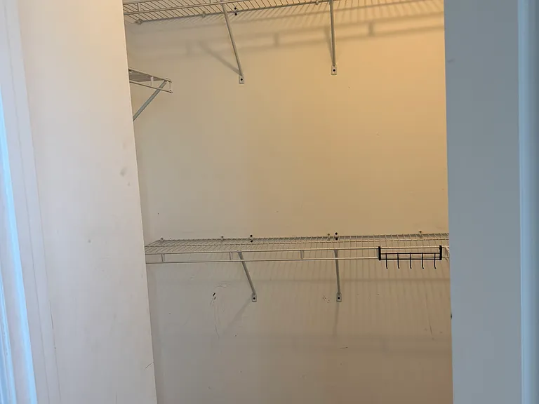 66 Bellvue Dr — Photo 51