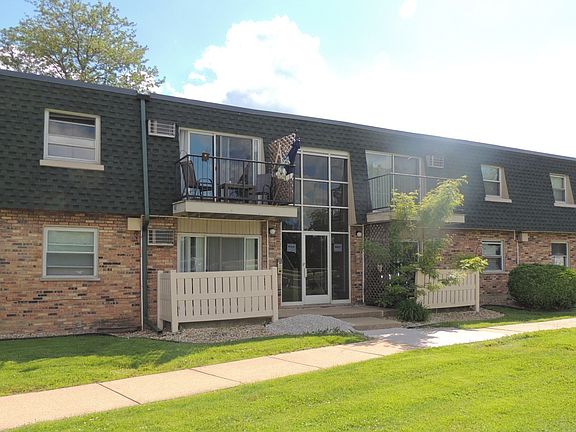 2nd image of 8431 W 99th Ter #35-207