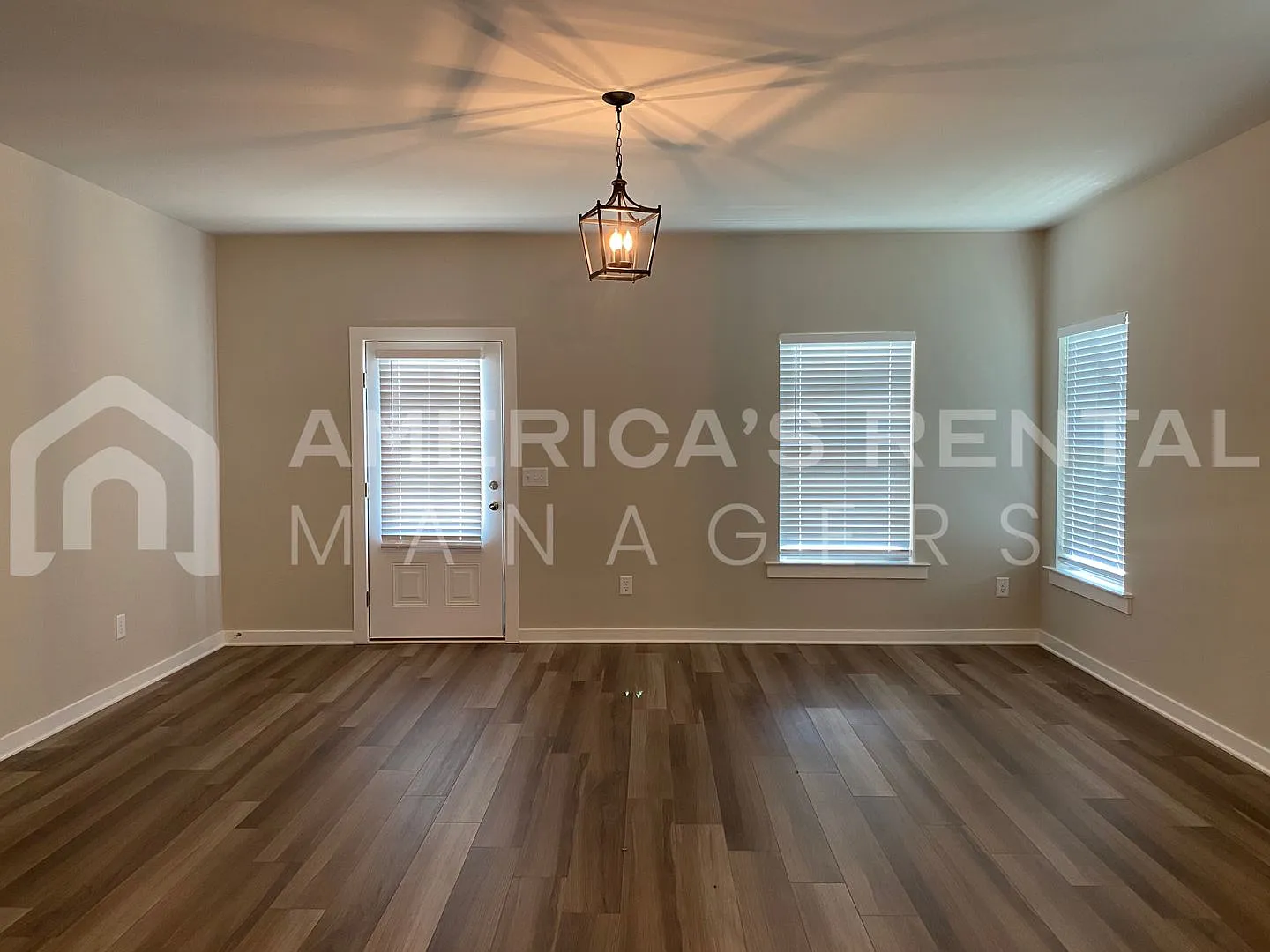 Home for Rent in Clanton, AL — Photo 3