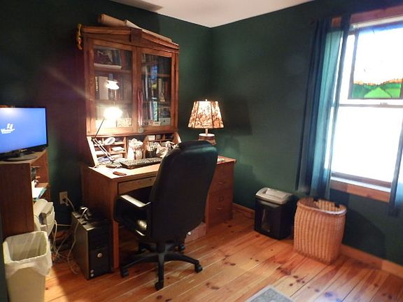 5th image of 112 Birch Dr