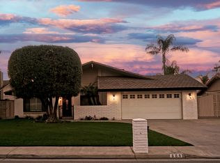 609 N El Rio Dr #1, Bakersfield, CA 93309