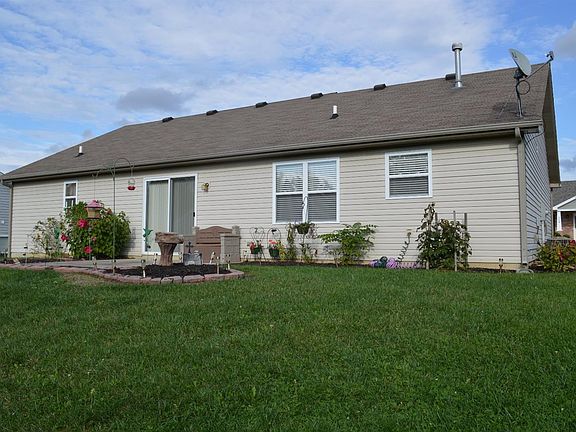 2nd image of 113 Mimosa Ct