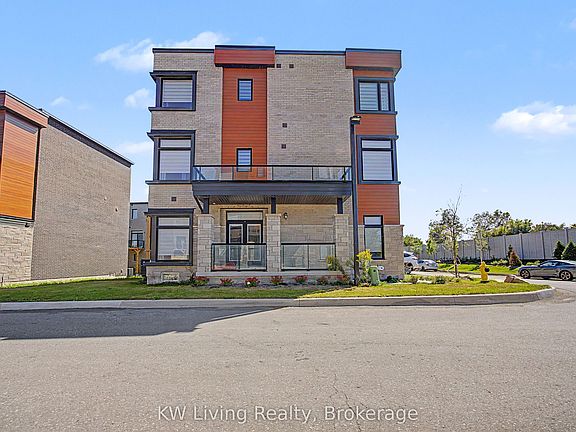 3rd image of 118 Wascana Rd