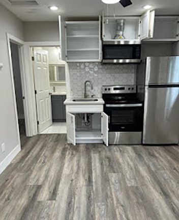 2nd image of 3819 Altos Ave