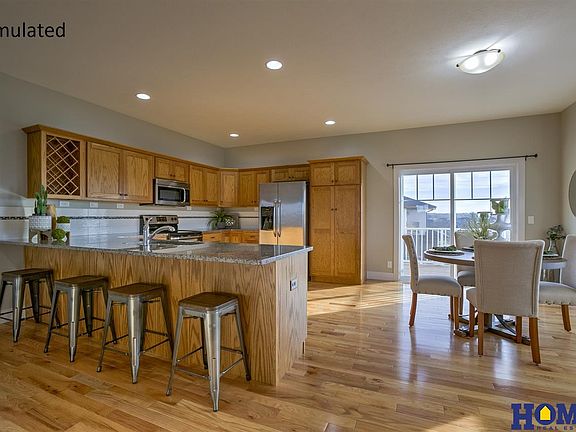 5th image of 7206 Kentwell Ln