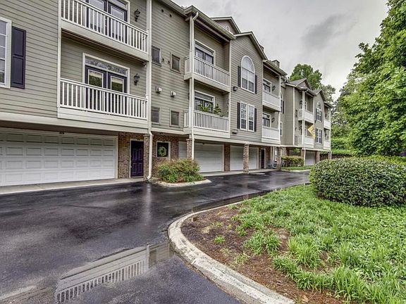 5th image of 2073 Stokes Ln