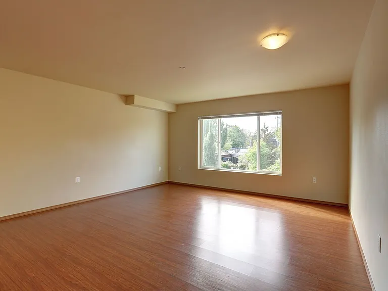 DubSea Apartments — Photo 18