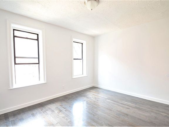4th image of 2690 Morris Ave APT 3A