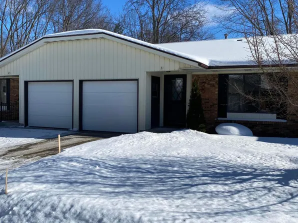 75 Old Mill Dr Unit 21, Holland, MI 49423