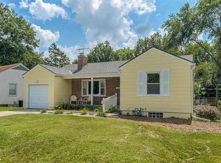 1321 Meadow Lake Ter, Kansas City, MO 64114