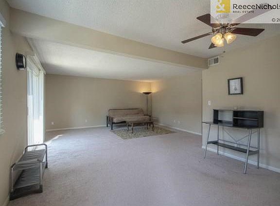 SPACIOUS LIVING AREA!