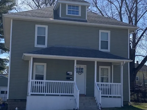 571 Britton St, Chicopee, MA 01020
