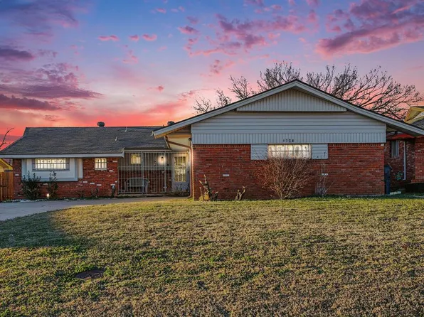 1720 NE 55th St, Oklahoma City, OK 73111
