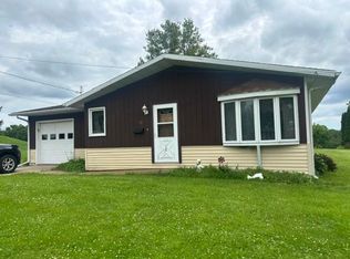 149 East St, Potosi, WI 53820