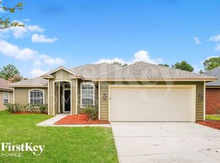 12557 Ashglen Dr N, Jacksonville, FL 32224
