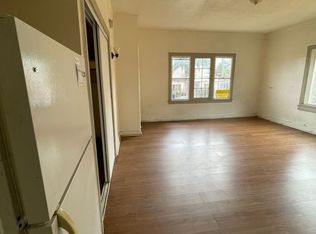 135 S. Westmoreland Ave., Los Angeles, CA 90004