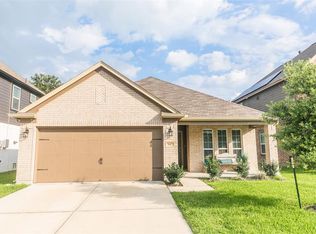 947 Willowick Bay Dr, Houston, TX 77090