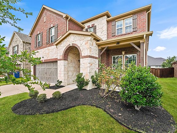 2nd image of 3633 Keechi Creek Dr