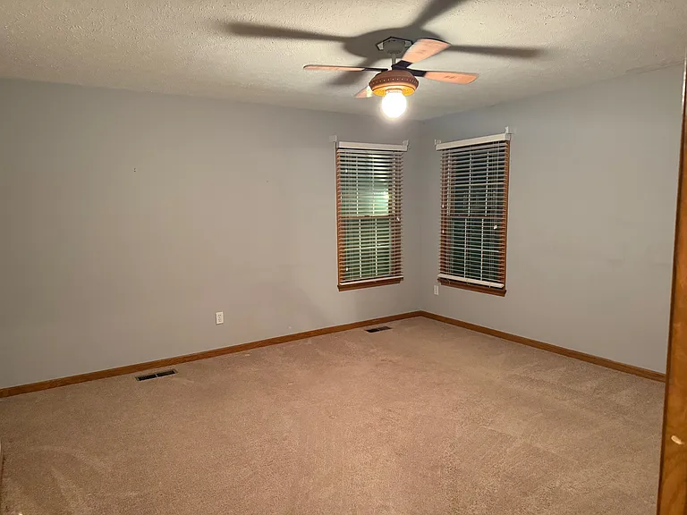 2764 Rising Meadow Dr — Photo 24