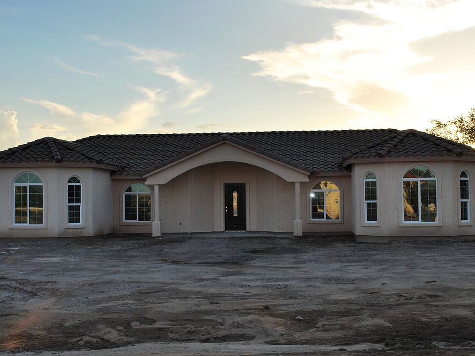 1st image of 9638 N Chemehlevi Dr
