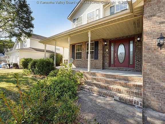 4th image of 105 Steiner Dr