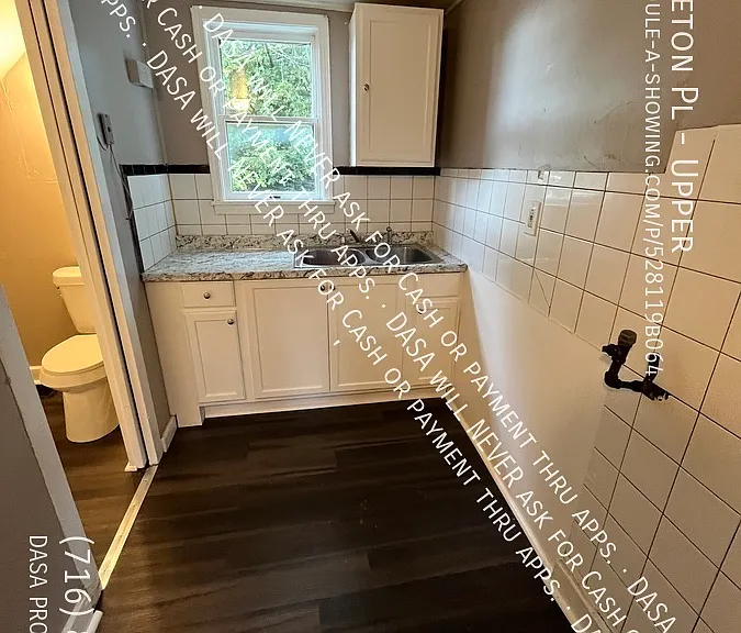 42 Princeton Pl #UPPER — Photo 5