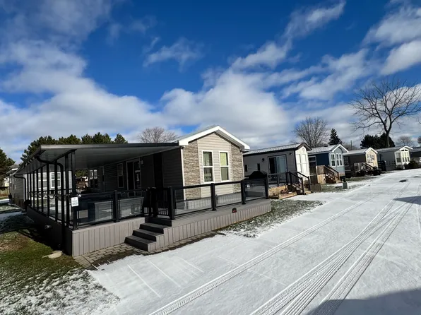 490 Empire Rd #Egv003, Pt Colborne, ON L0S 1R0