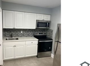 16930 SW 93rd Ave, Palmetto Bay, FL 33157