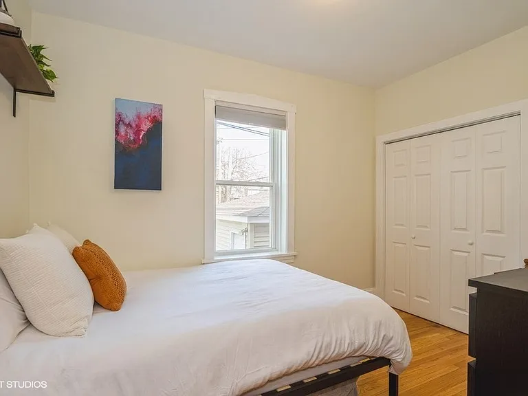 2430 W Palmer St #1 — Photo 11