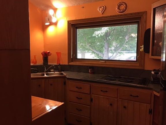 4th image of 1268 S 44th St