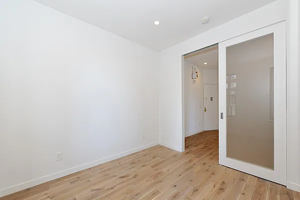 Rented by Aether Property Group | media 15