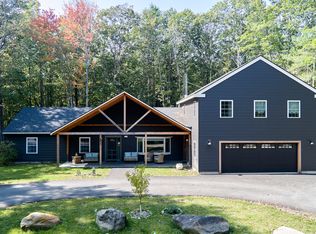 21 Bonny St, Rockport, ME 04856