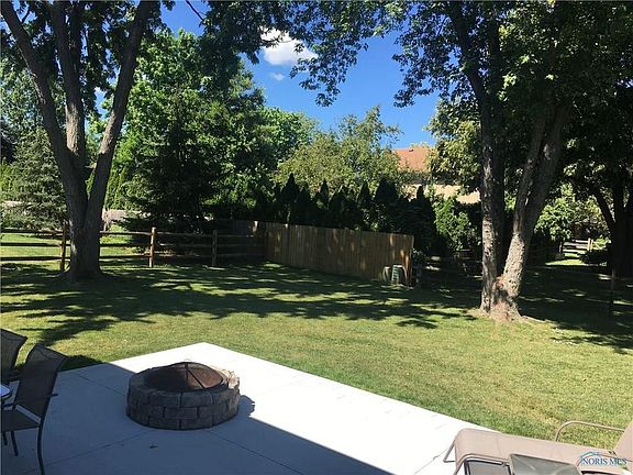 4th image of 891 Bridgeton Ln