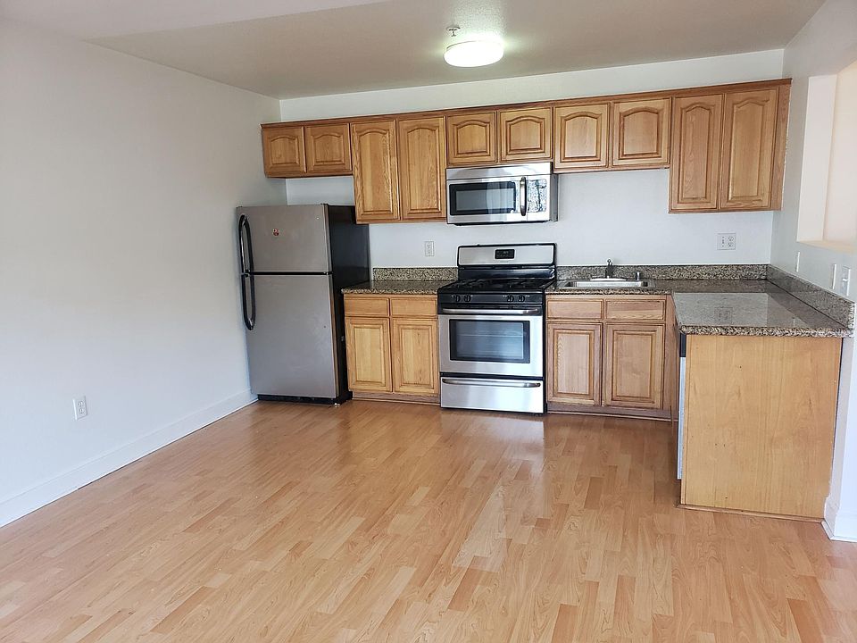 1st image of 901 Bayshore Blvd
