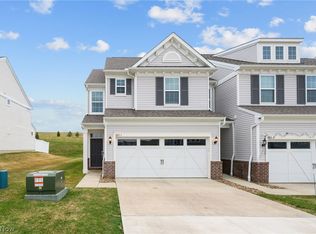 885 Dipper Ln #1, Aurora, OH 44202